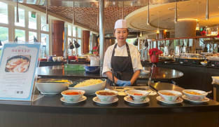 Ah Hui Big Prawn Noodles hawker now serving popular dish at Fullerton Hotel pop-up